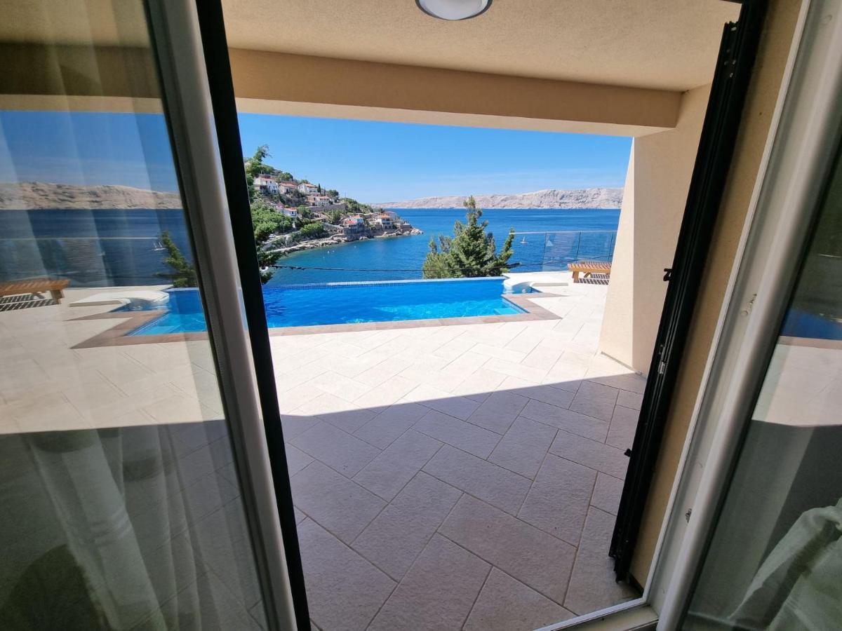 Villa Relax , With Seaview And Two Pools Near Beach Stari Grad Eksteriør billede
