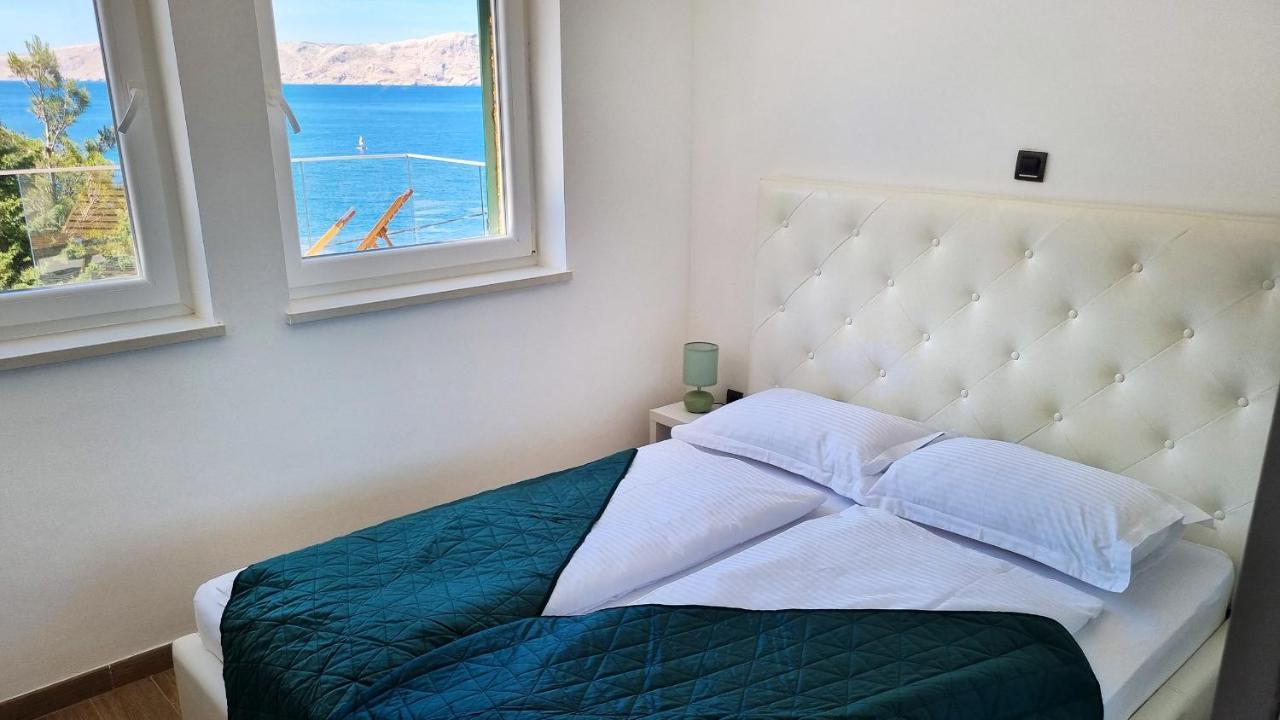 Villa Relax , With Seaview And Two Pools Near Beach Stari Grad Eksteriør billede