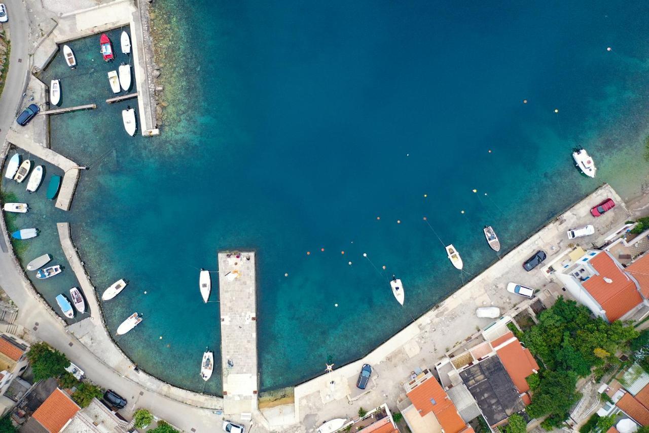 Villa Relax , With Seaview And Two Pools Near Beach Stari Grad Eksteriør billede